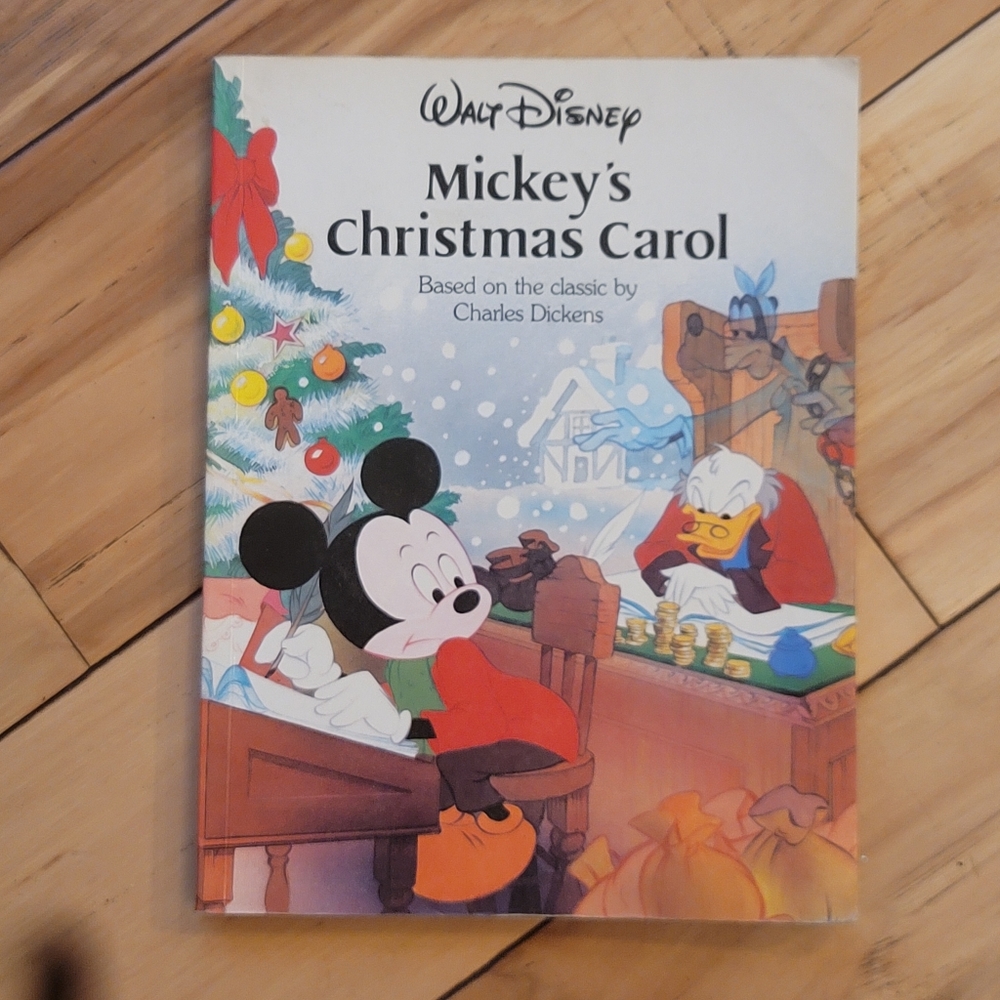 Book/ Mickey's Christmas Carol/ full story/ excellent VTG condition